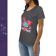 Charger l'image dans la galerie, T-shirt moulant pour femme Motif 'Cinétique de la Rosée vivifiée'