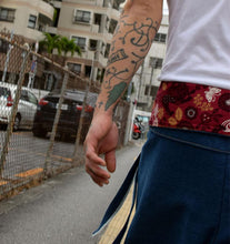 Charger l'image dans la galerie, Shisa Okinawa Beach Slappers